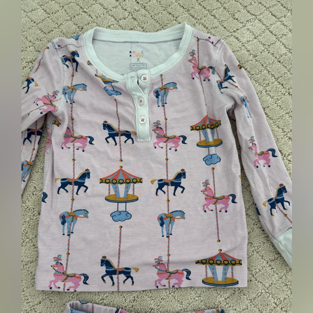 Roller Rabbit Carousel Print Pajama Set for Toddler Girl Pima Cotton - Picture 3 of 4